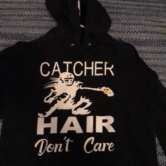 Catcher hair don’t care - Picture 2 of 3